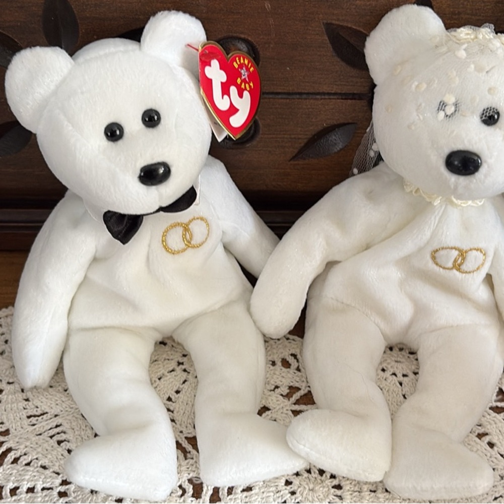 Ty 2001 Mr.& Mrs. Beanie Babies